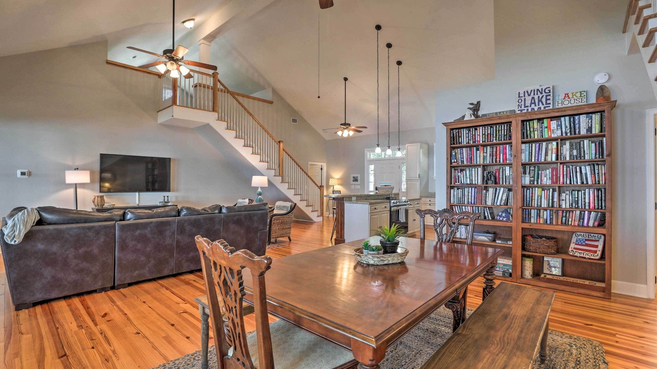 Photo of Bedroom in Russellville