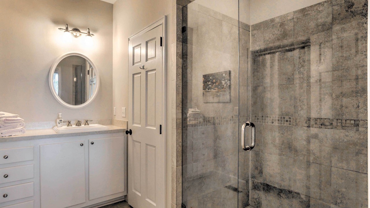 Photo of Bathroom in Russellville