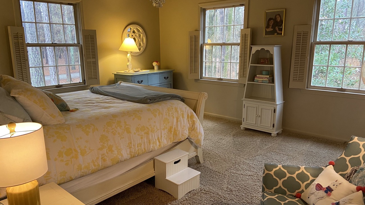 Photo of Bedroom in Evans