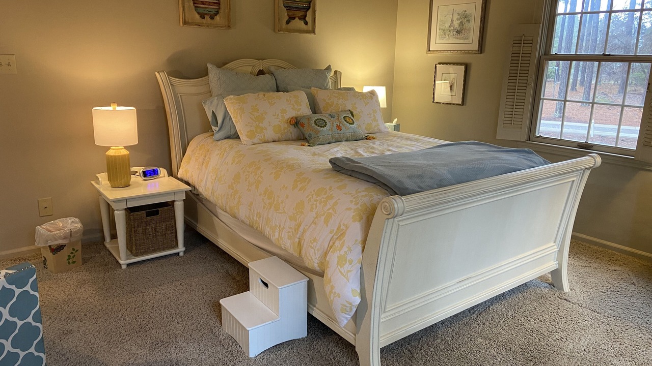 Photo of Bedroom in Evans