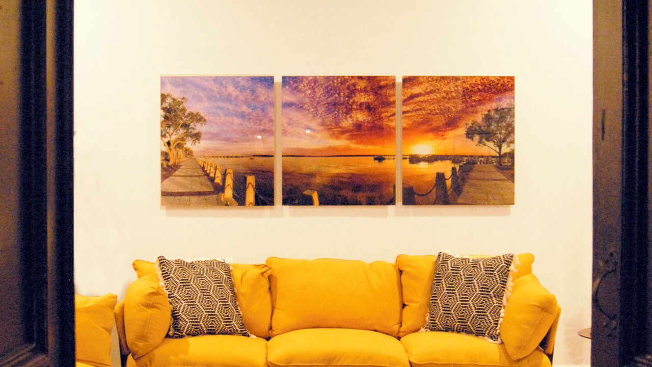 Photo of Livingroom in Historic District