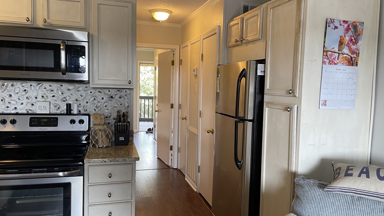 Photo of Kitchen in Folly Field