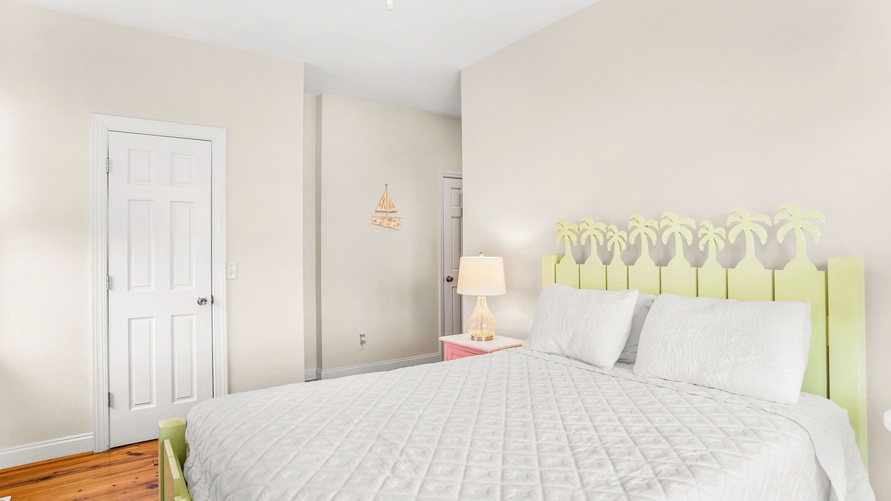 Photo of Bedroom in Beachwalk