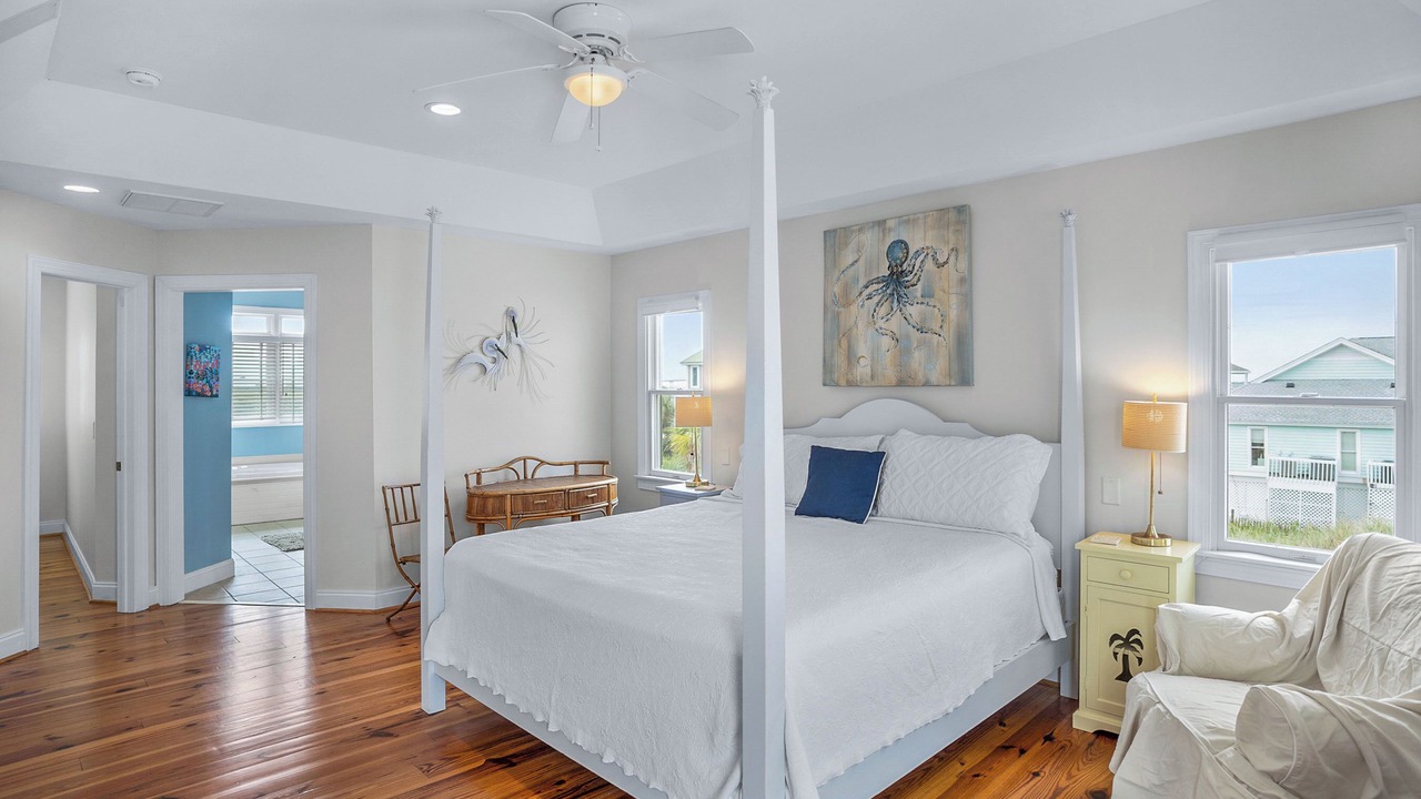 Photo of Bedroom in Beachwalk