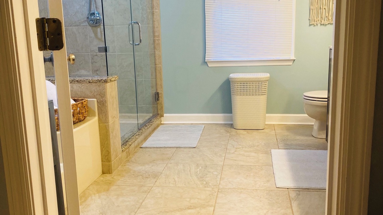 Photo of Bathroom in Martinez