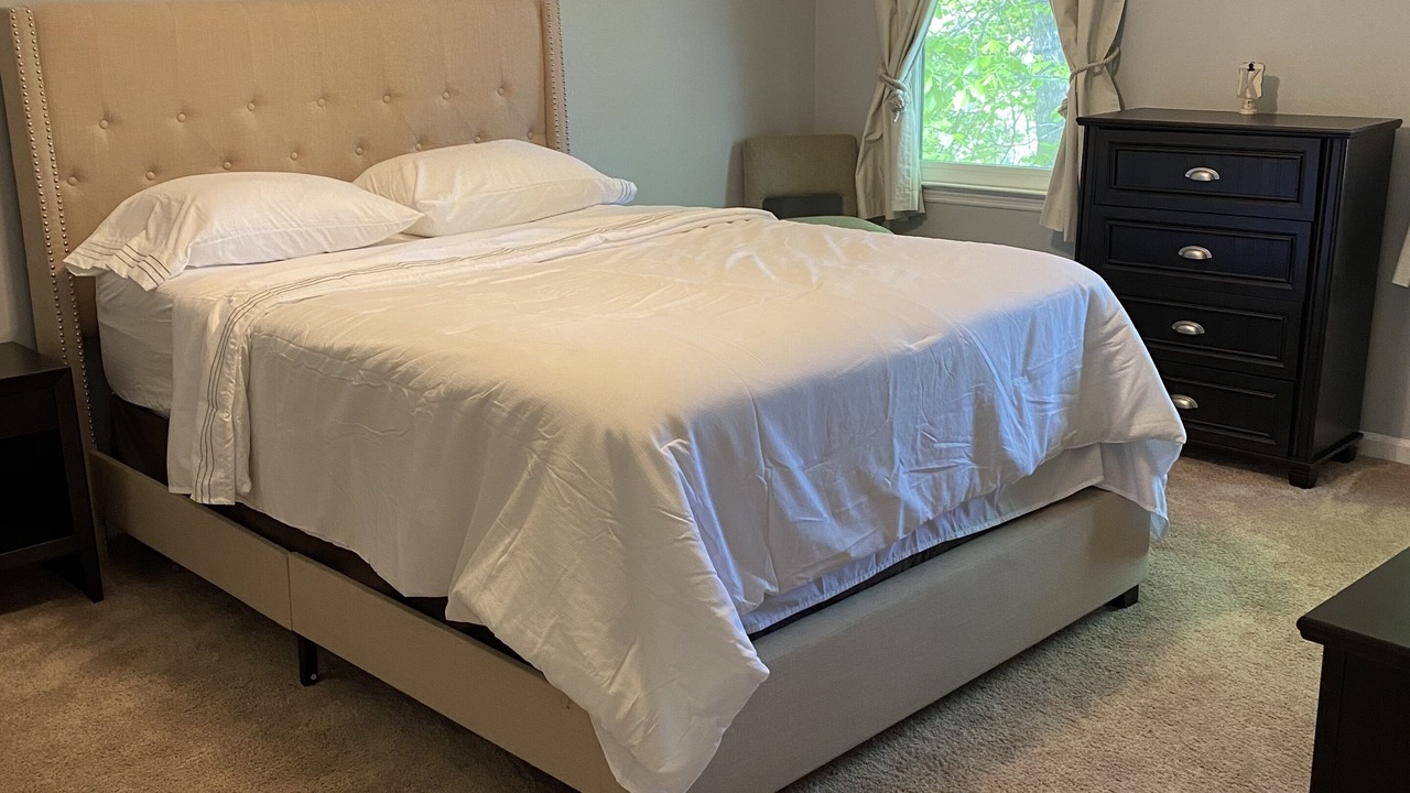 Photo of Bedroom in Martinez