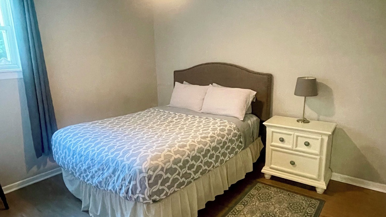 Photo of Bedroom in West Union