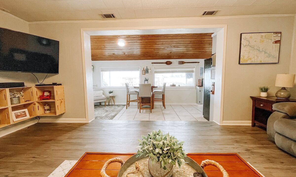 Photo of Livingroom in Greenwood