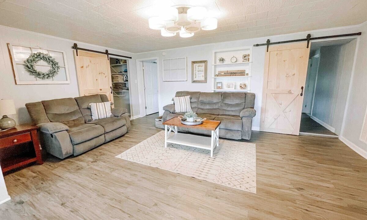 Photo of Livingroom in Greenwood