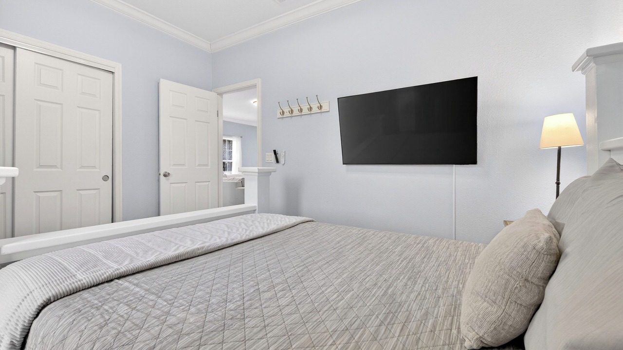 Photo of Bedroom in Stuart