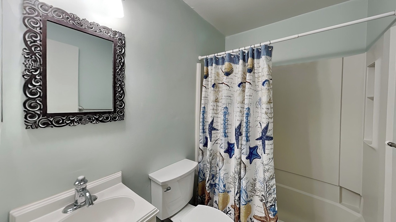 Photo of Bathroom in Folly Field