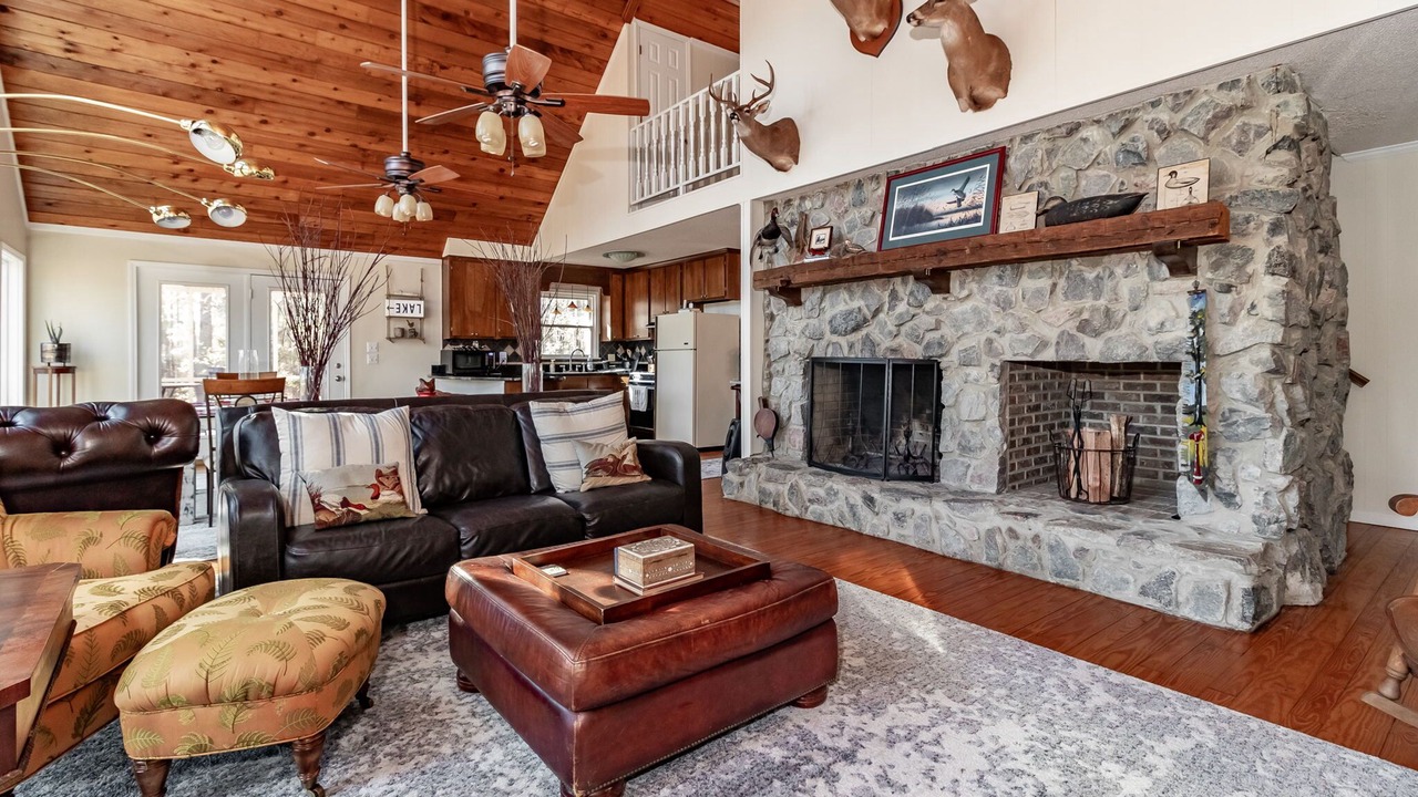 Photo of Livingroom in Lincolnton