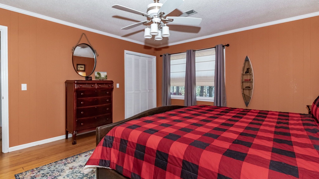Photo of Bedroom in Lincolnton