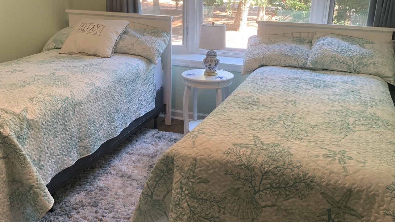 Photo of Bedroom in Shipyard Plantation