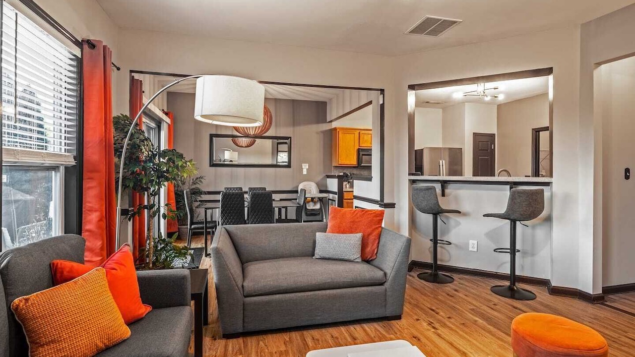 Photo of Bedroom in Gwinnett Place