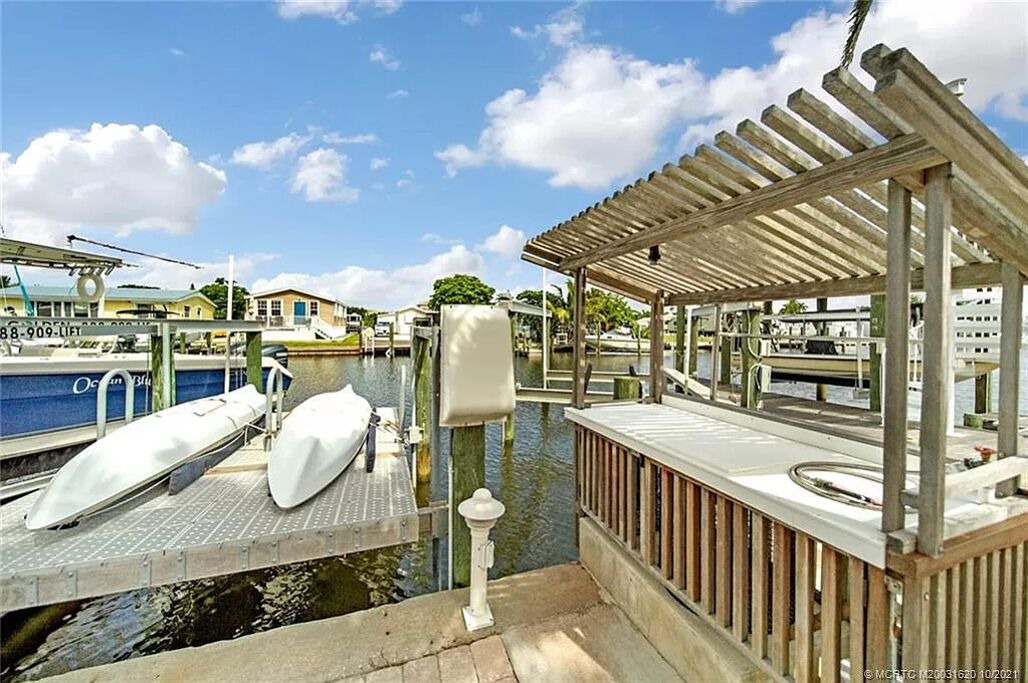 Photo of Others in Hutchinson Island South