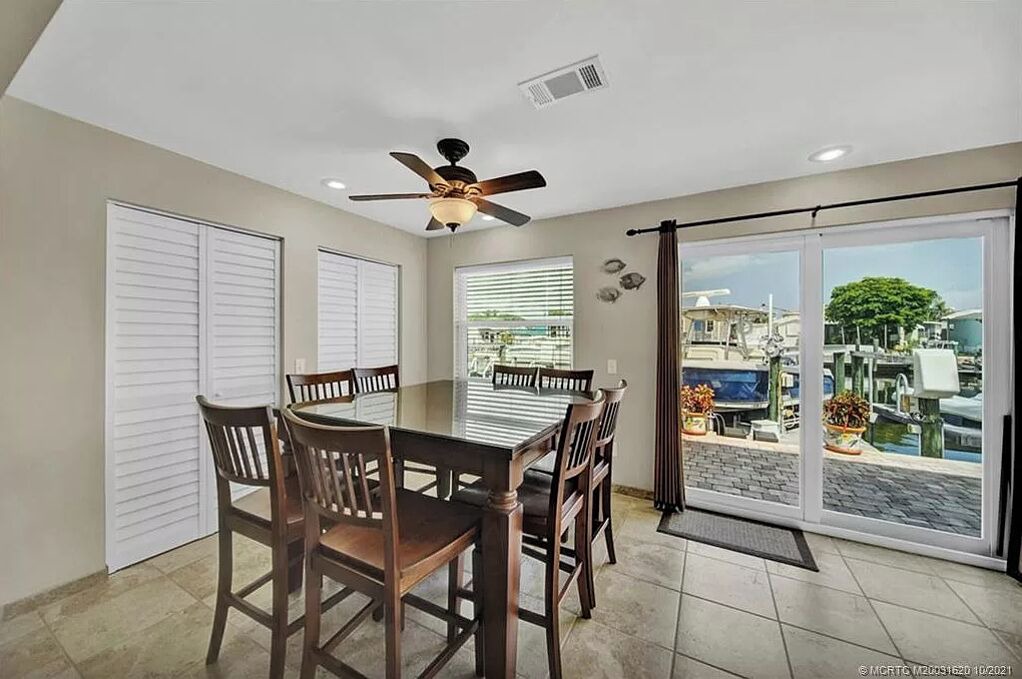 Photo of Others in Hutchinson Island South