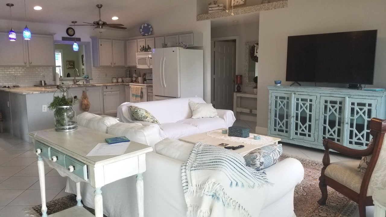 Photo of Livingroom in Florida Ridge