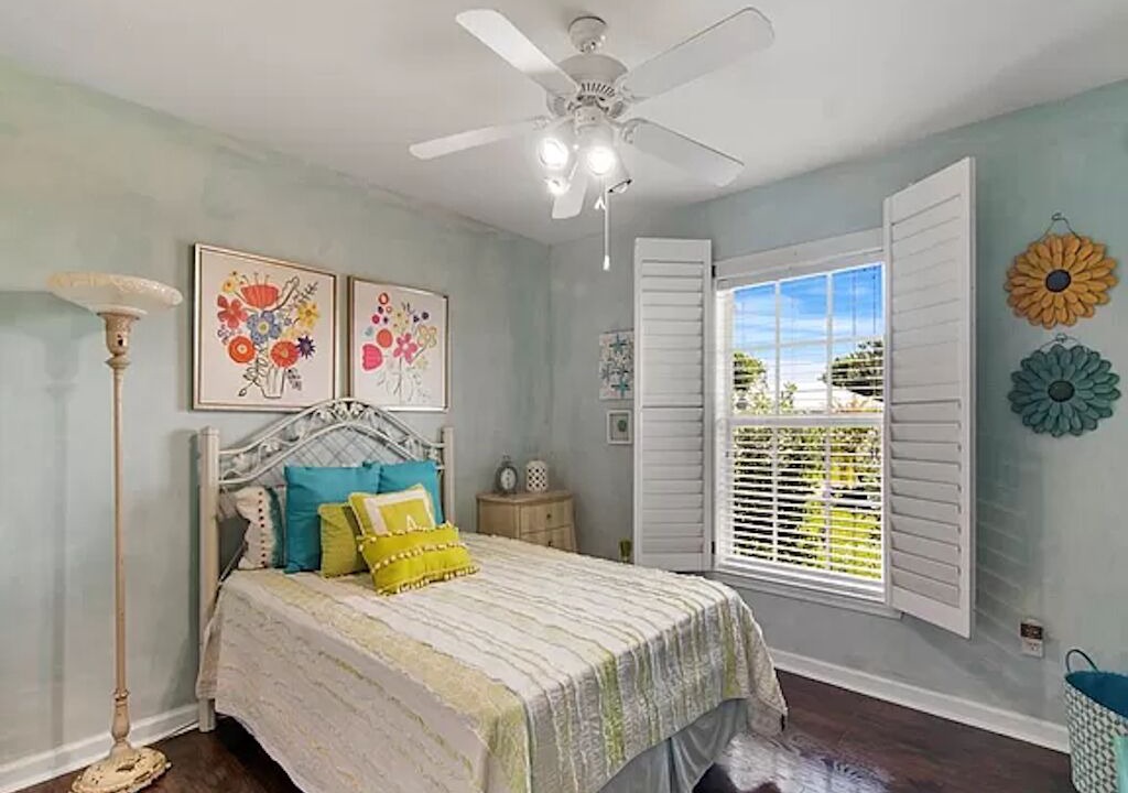 Photo of Bedroom in Florida Ridge