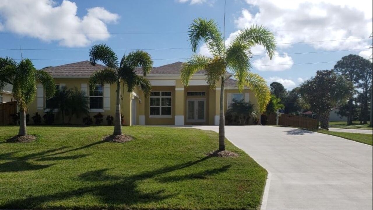 Photo of Outdoor in Sebastian Highlands