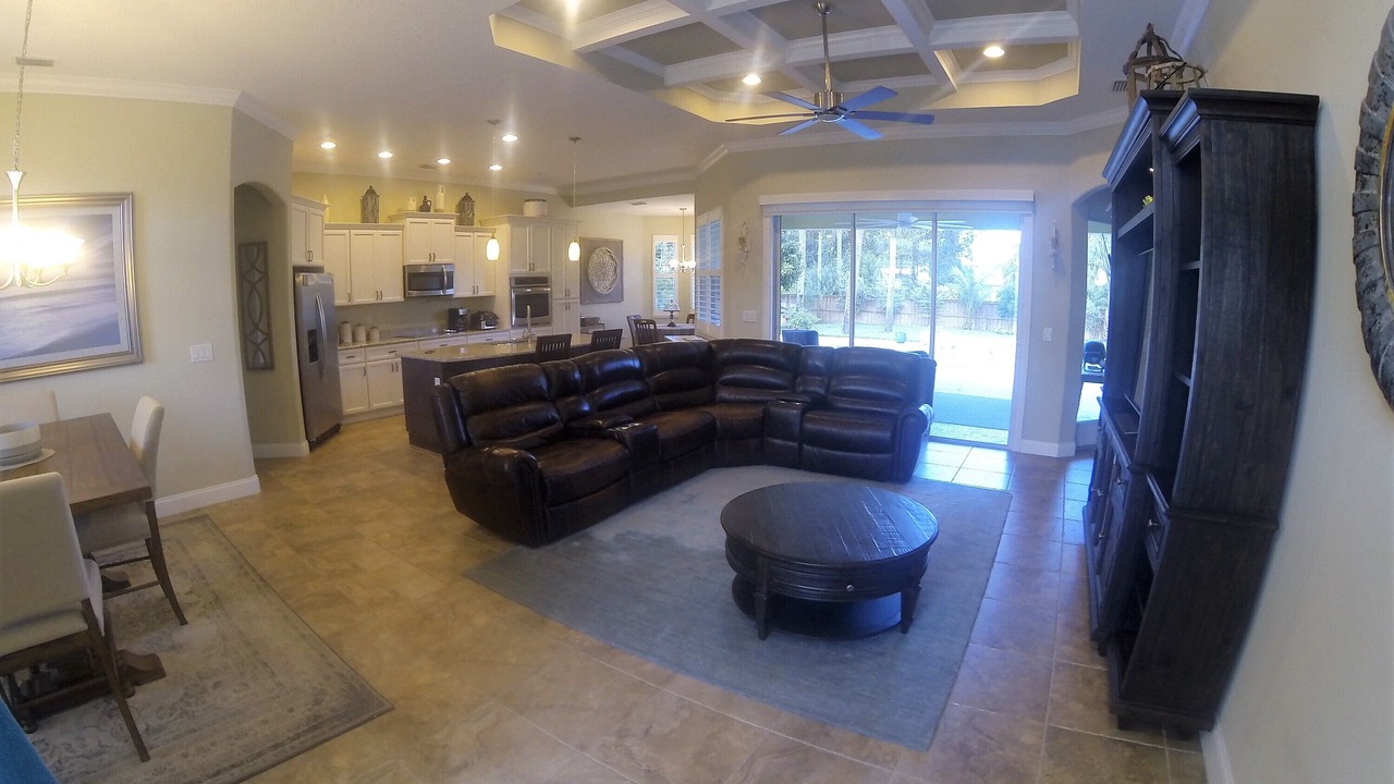 Photo of Livingroom in Sebastian Highlands