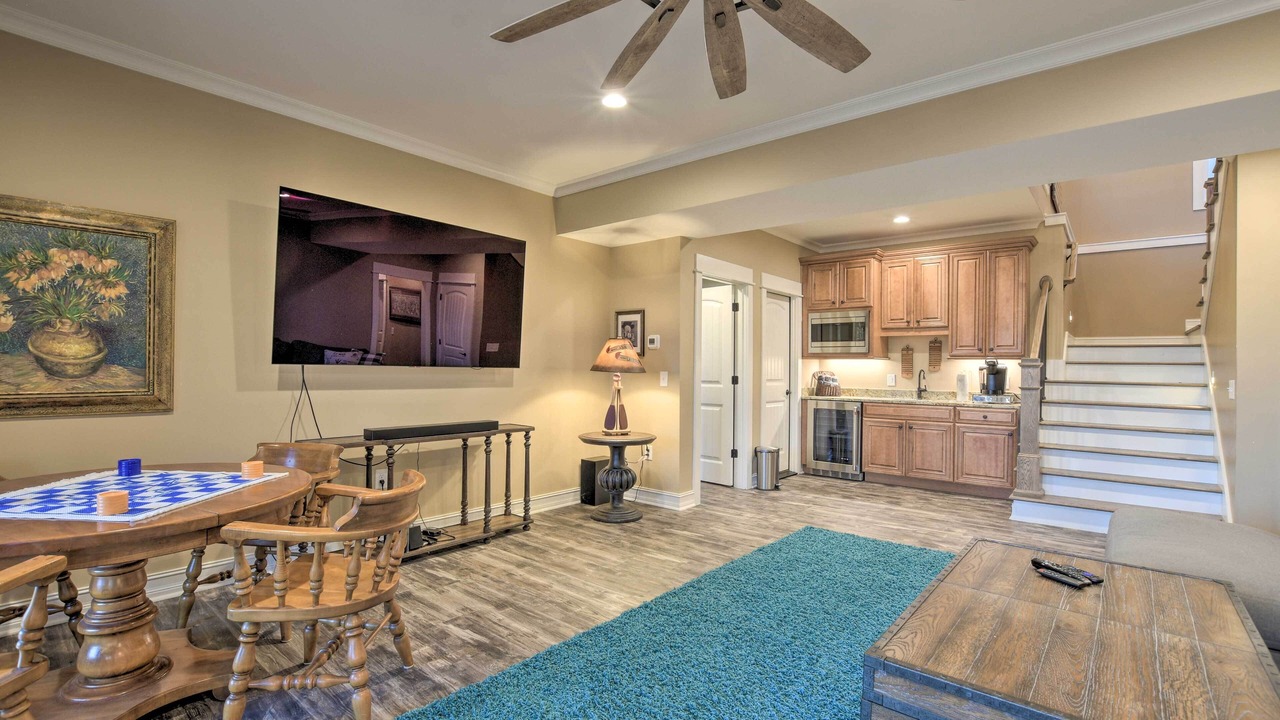 Photo of Livingroom in Seneca