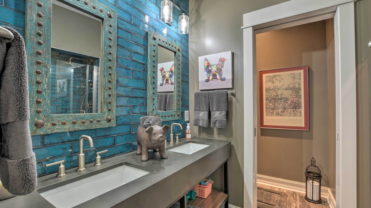 Photo of Bathroom in Seneca