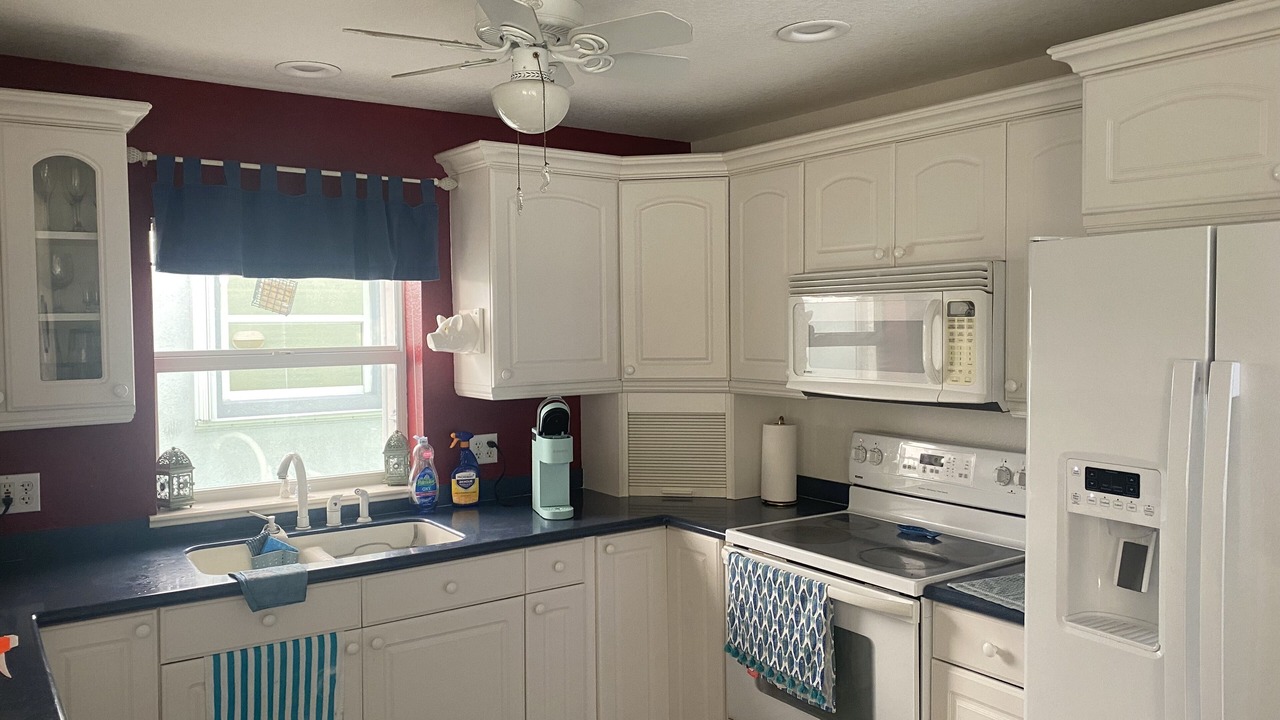 Photo of Kitchen in Nettles Island