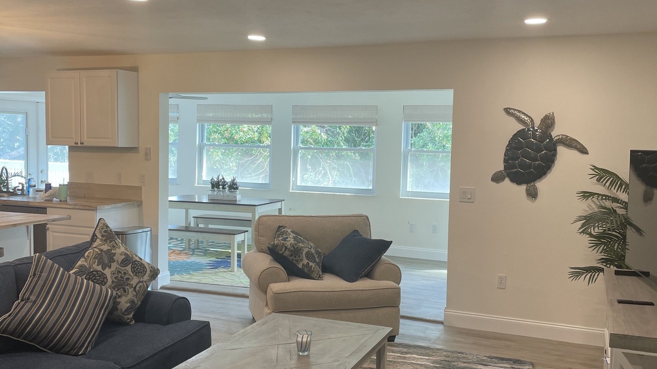 Photo of Livingroom in Whitney Beach
