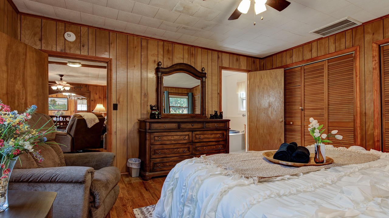 Photo of Bedroom in Rosman