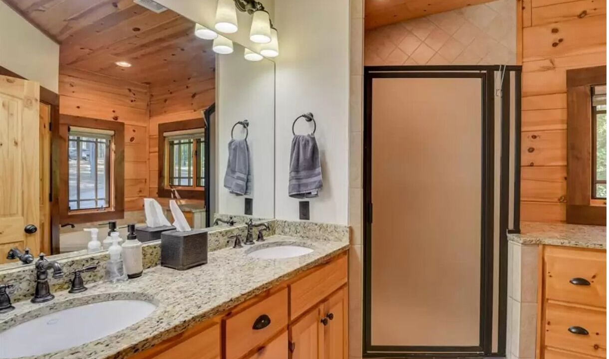 Photo of Bathroom in Lincolnton
