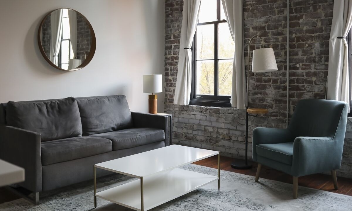 Photo of Livingroom in Historic District - North