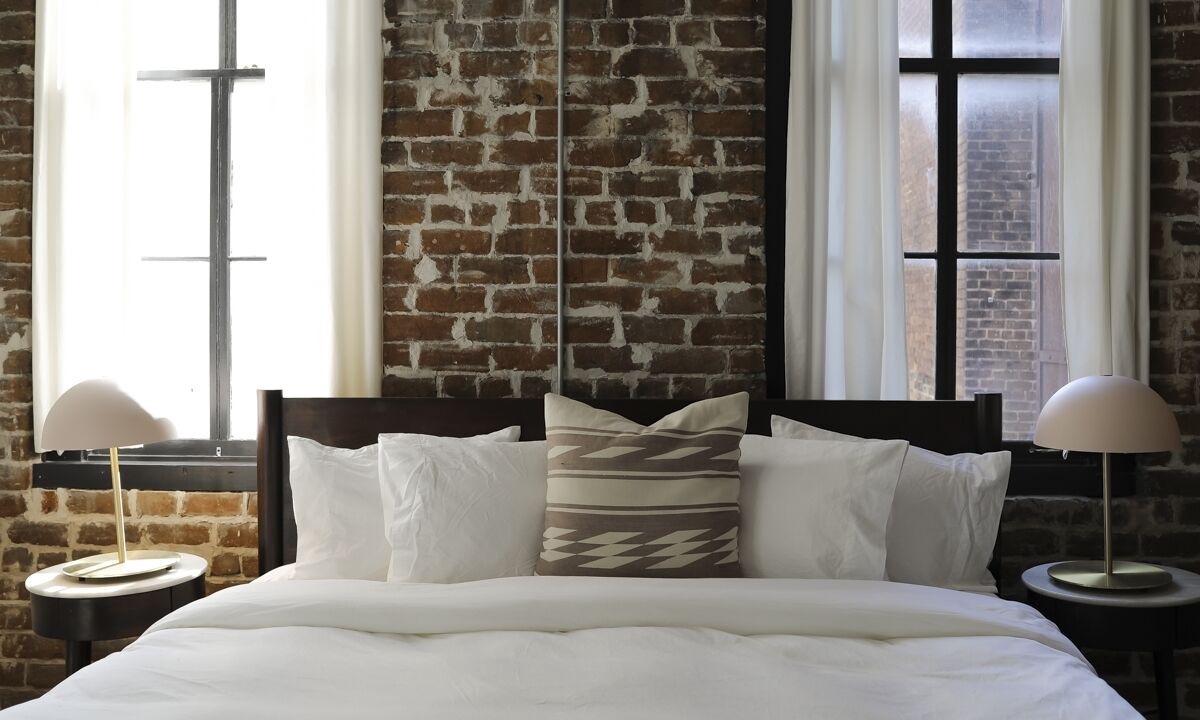 Photo of Bedroom in Historic District - North