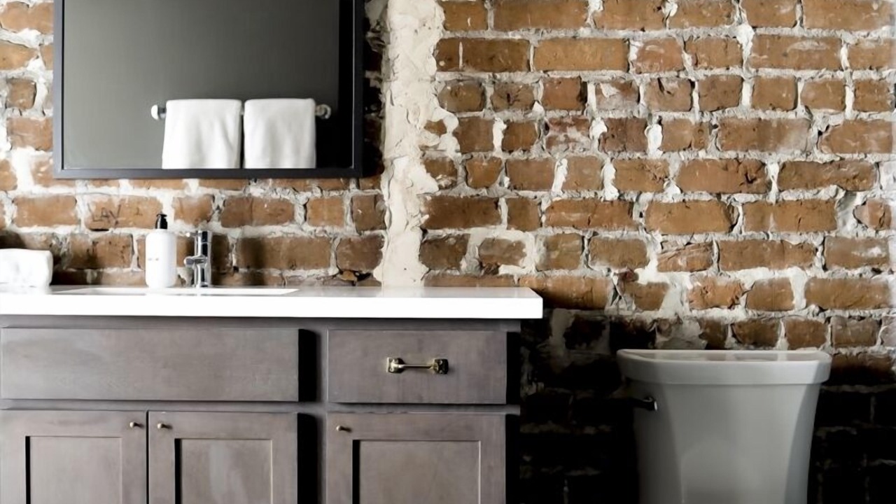 Photo of Bathroom in Historic District - North