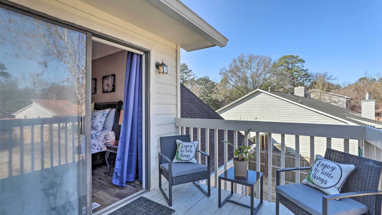 Photo of Patio Balcony in North Charleston