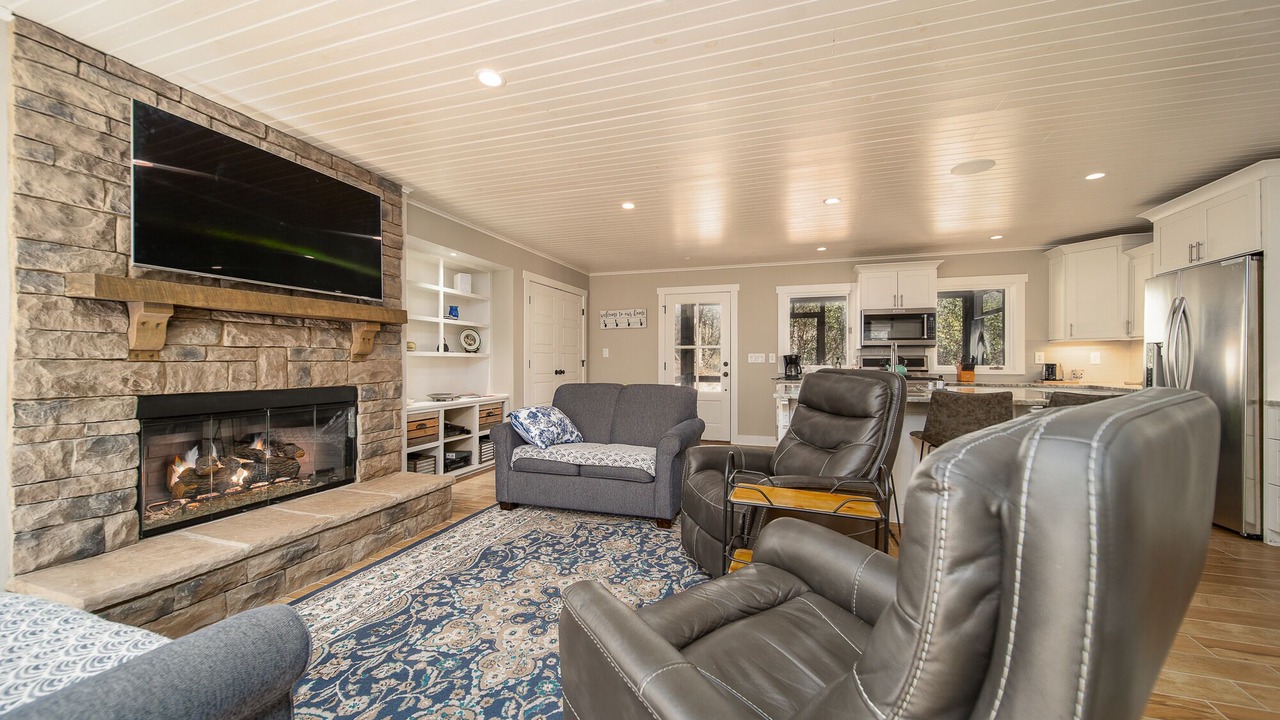 Photo of Livingroom in Brevard