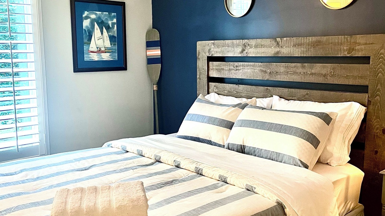 Photo of Bedroom in Martinez