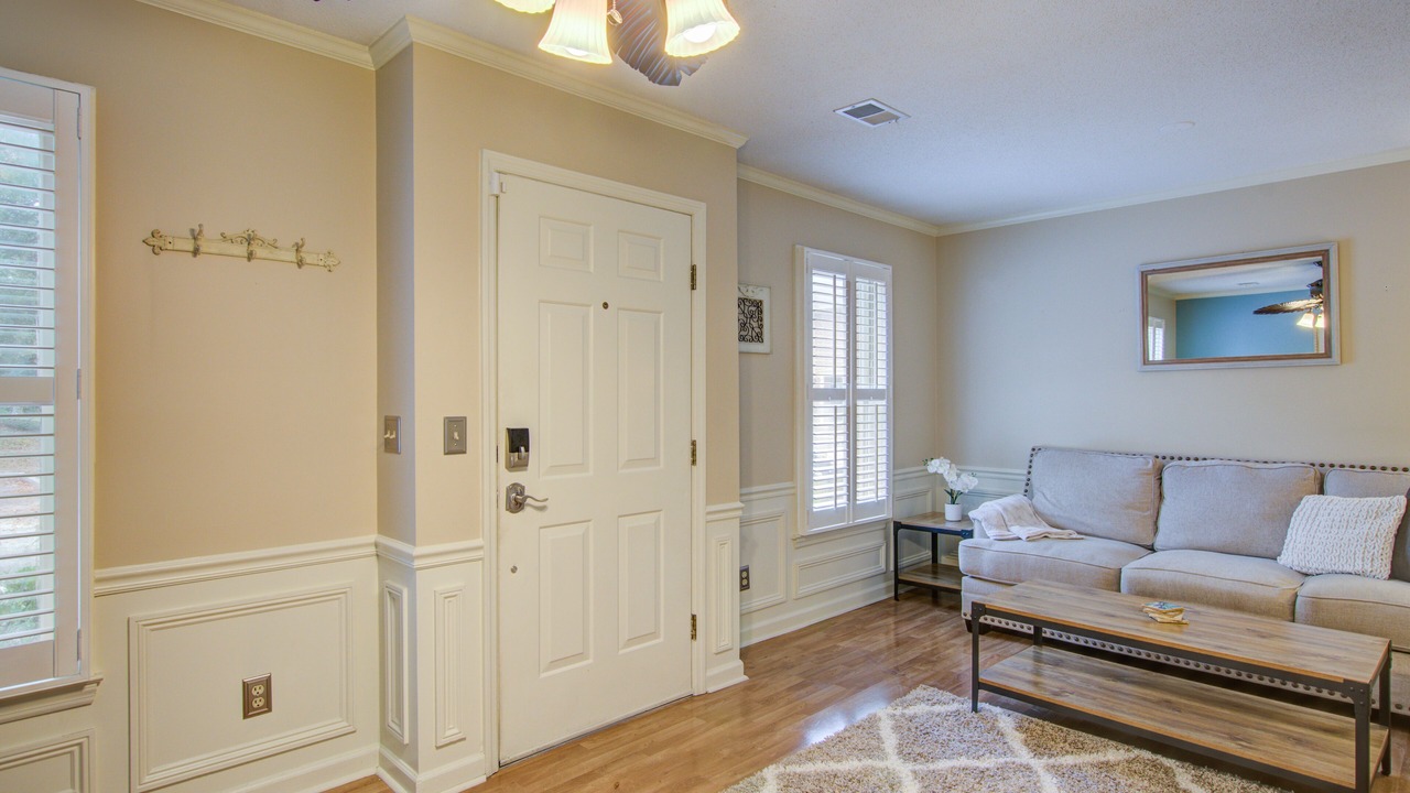 Photo of Livingroom in Lincolnville