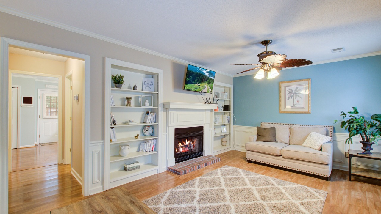 Photo of Livingroom in Lincolnville