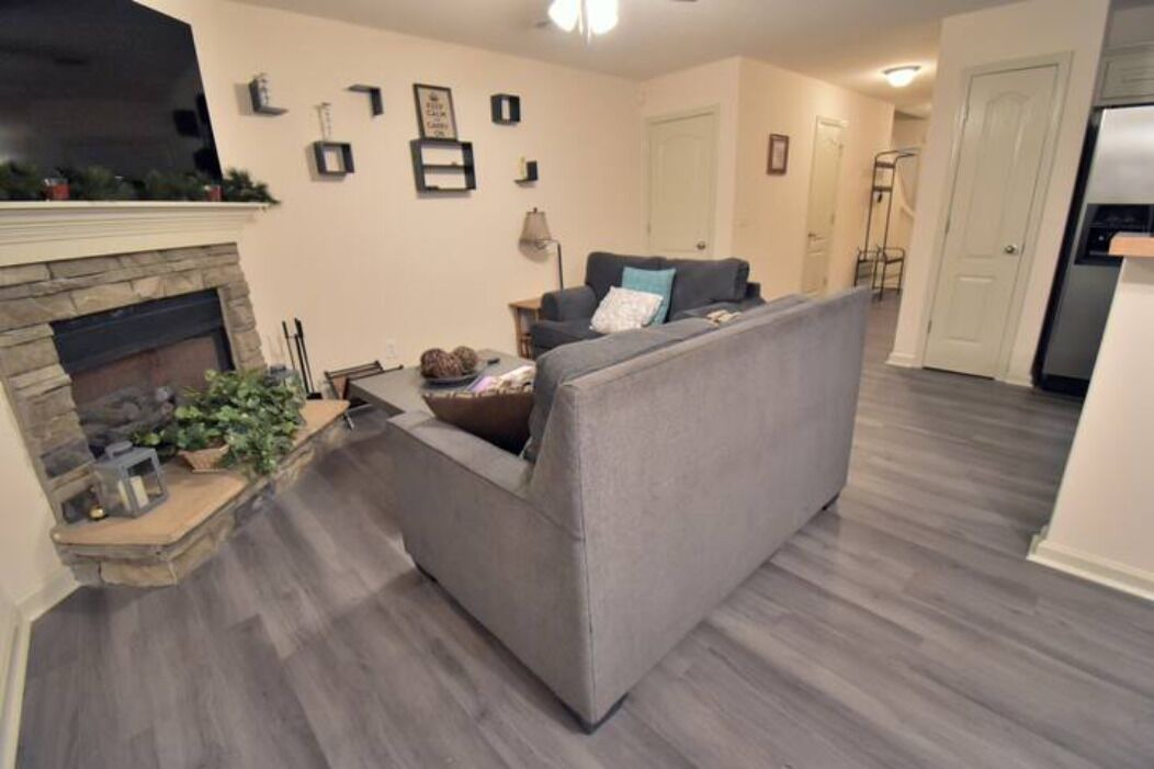 Photo of Livingroom in Winder