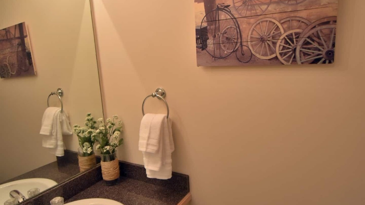 Photo of Bathroom in Winder