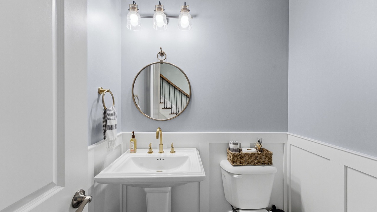 Photo of Bathroom in Hitch Village - Fred Wessels Homes