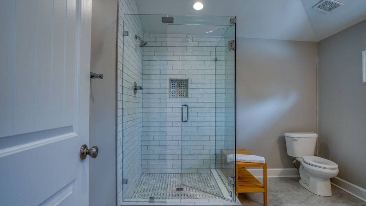Photo of Bathroom in Leesville