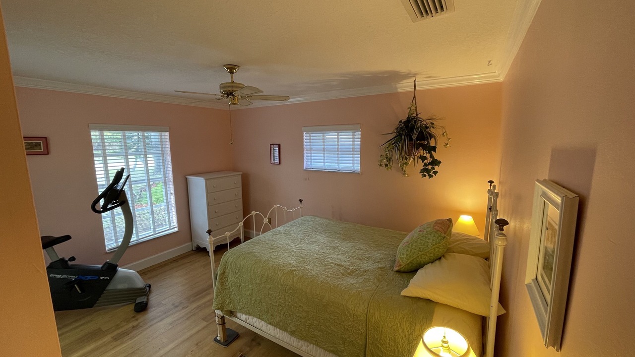 Photo of Bedroom in Florida Ridge
