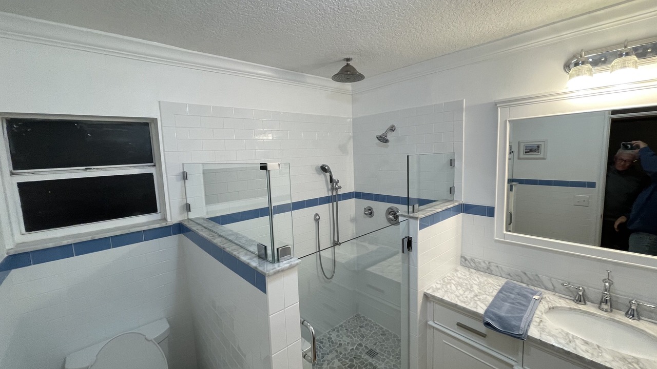 Photo of Bathroom in Florida Ridge