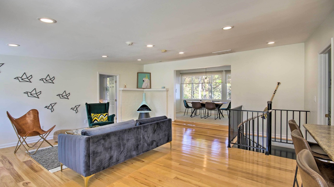 Photo of Livingroom in Townville