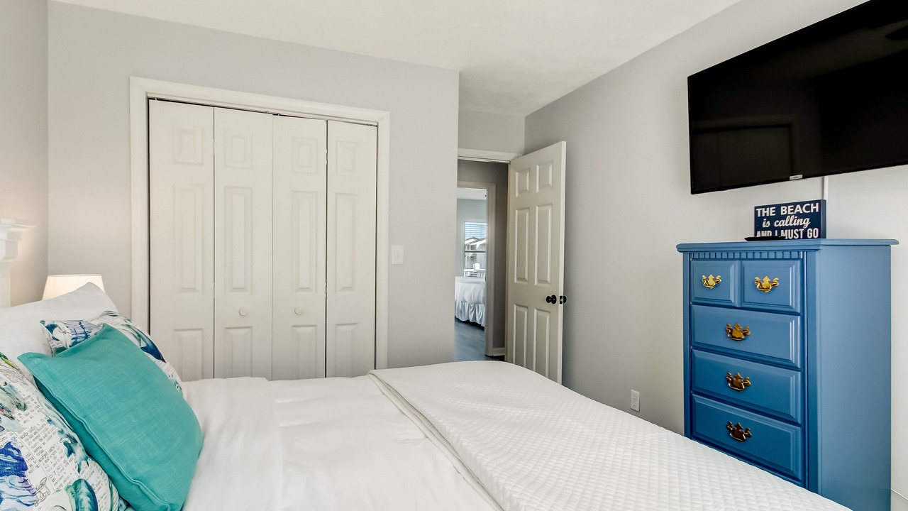 Photo of Bedroom in Tybee Island