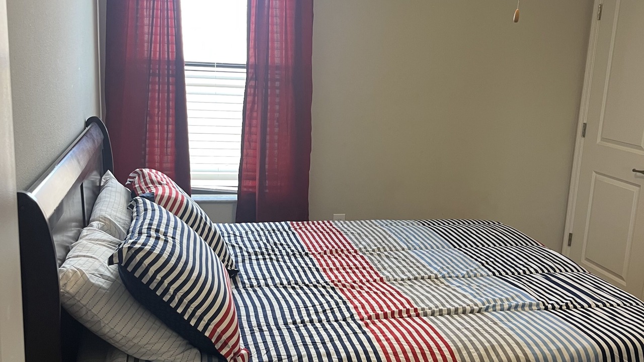 Photo of Bedroom in Riverview