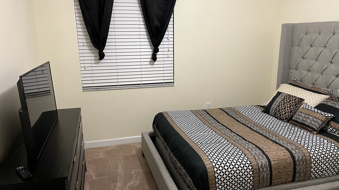 Photo of Bedroom in Riverview