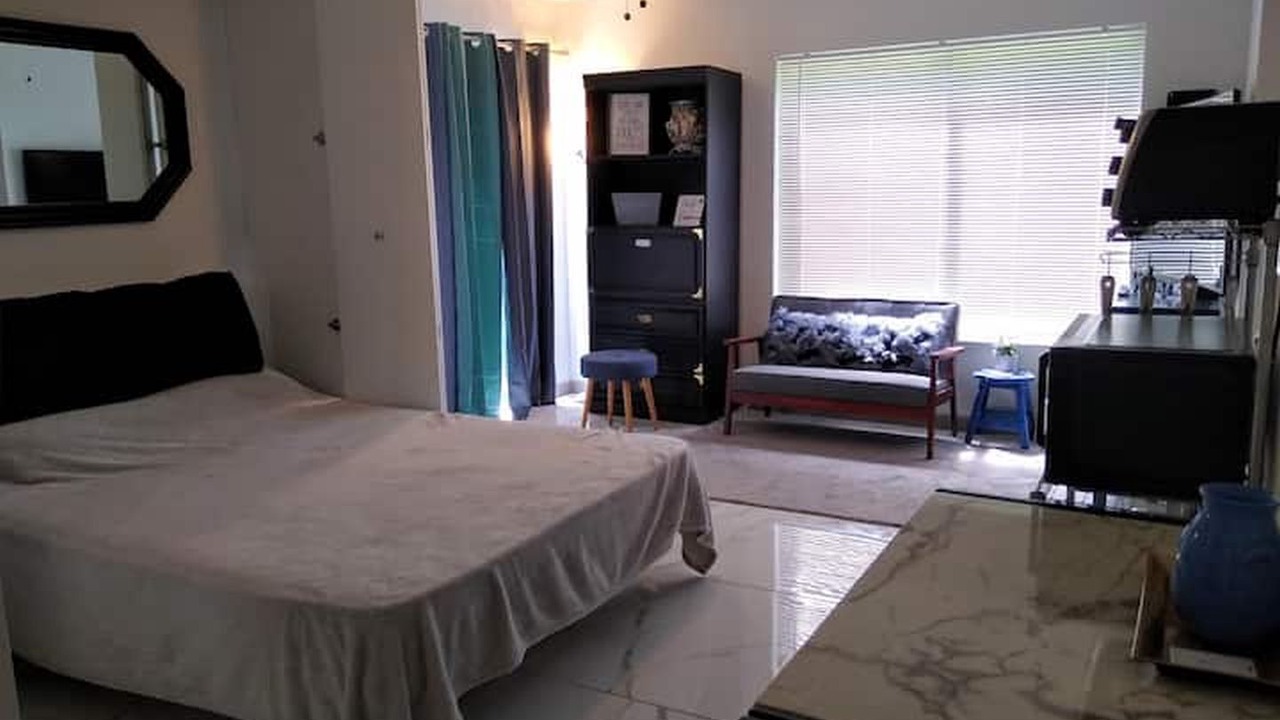 Photo of Bedroom in Paradise Lakes